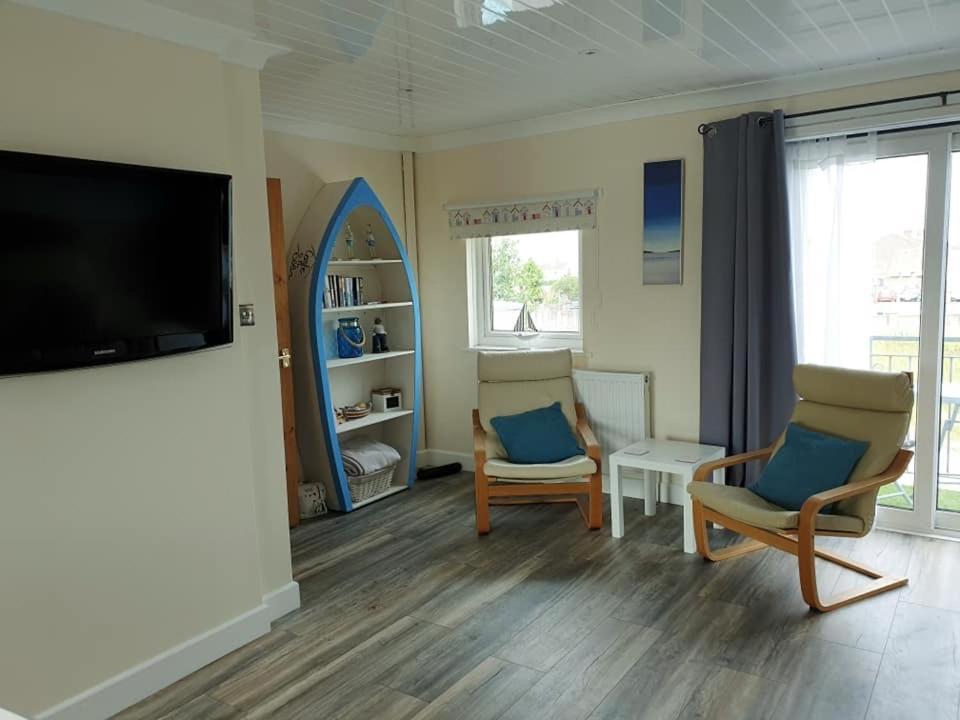 Combe-N-Sea Villa Haverigg Bagian luar foto