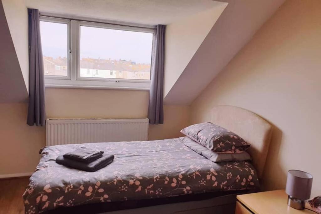 Combe-N-Sea Villa Haverigg Bagian luar foto
