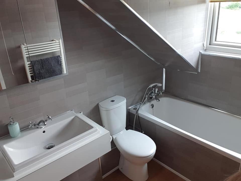 Combe-N-Sea Villa Haverigg Bagian luar foto